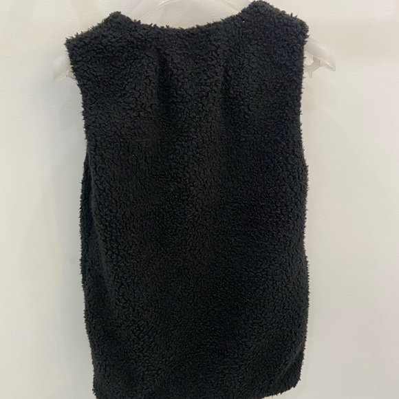 Wilfred Teddy Vest - Picture 2 of 3